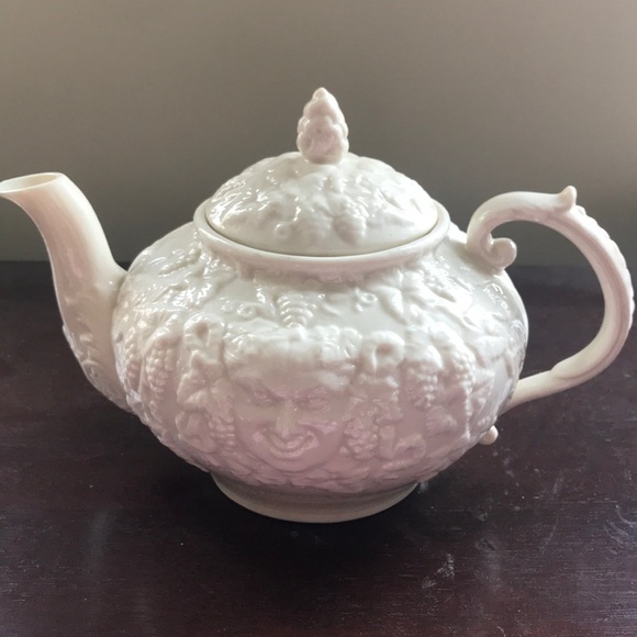 Belleek Other - Beautiful Belleek Mask teapot made in Ireland